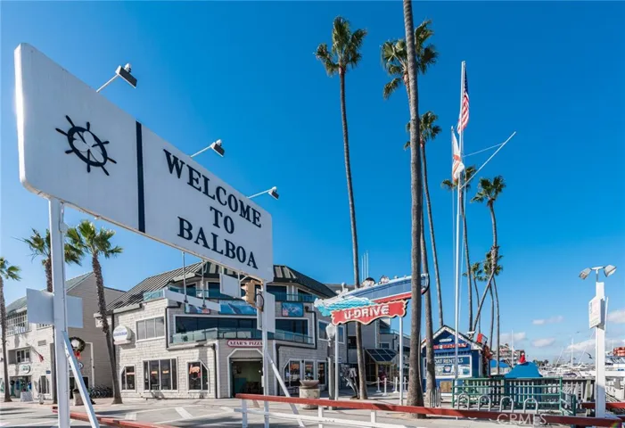 305 1/2 Main Street 2, Newport Beach, California 92661