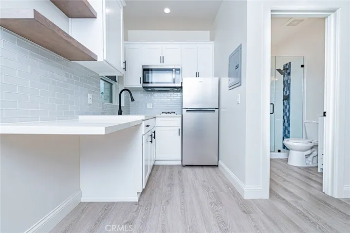 305 1/2 Main Street 2, Newport Beach, California 92661