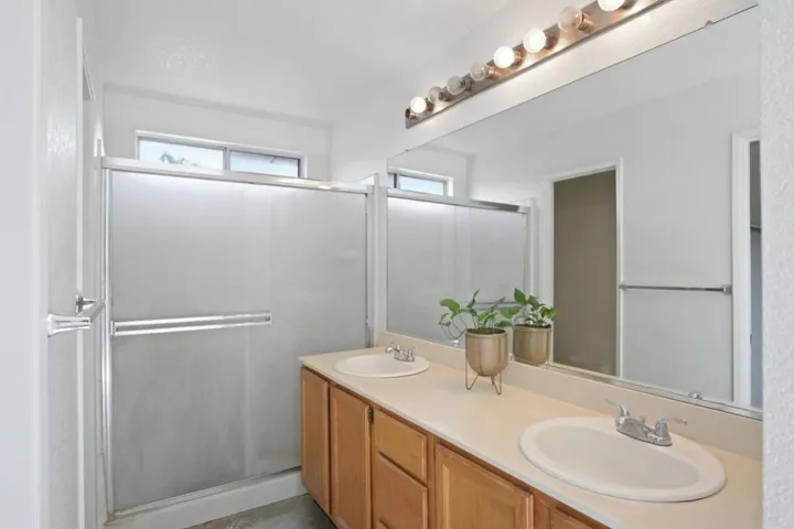 428 Sumac Lane, Newman, California 95360