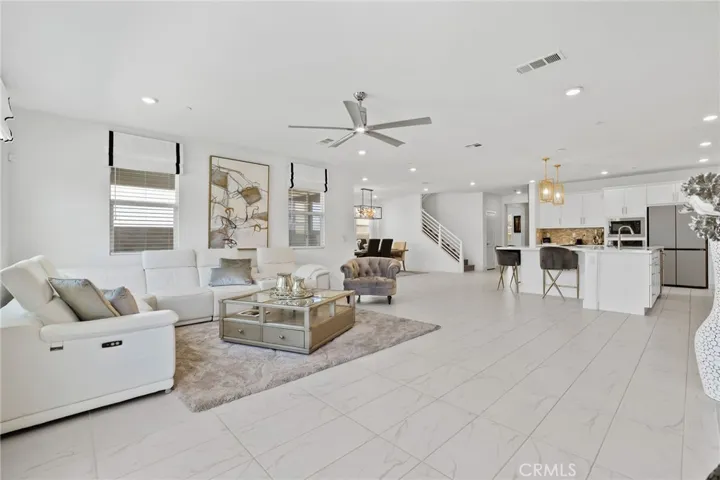 1980 Pienza Circle, Corona, California 92882