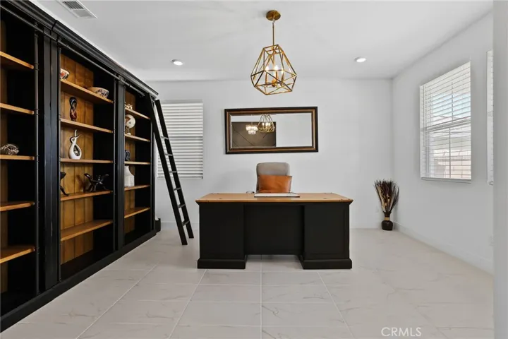 1980 Pienza Circle, Corona, California 92882