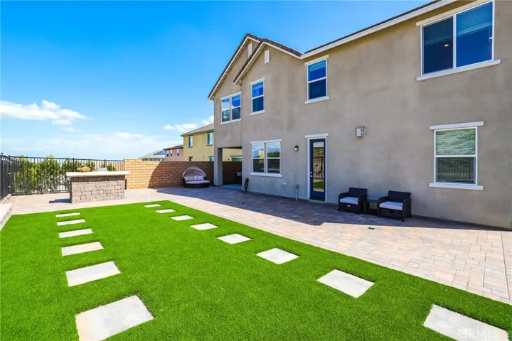 1980 Pienza Circle, Corona, California 92882