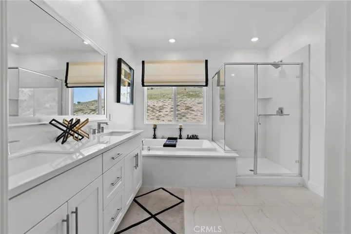 1980 Pienza Circle, Corona, California 92882