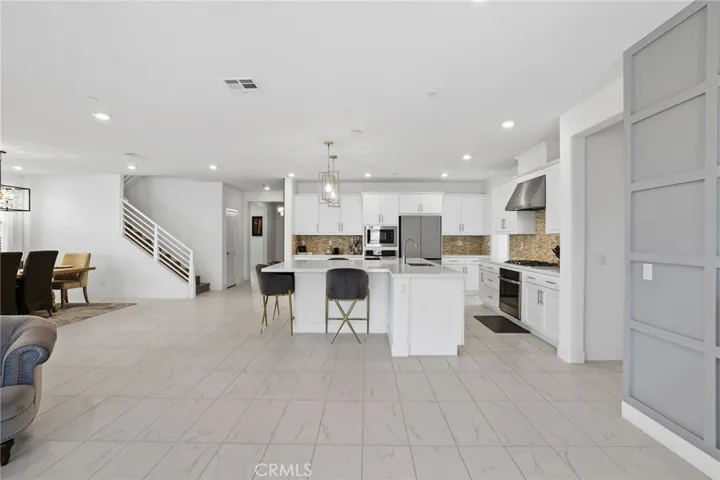 1980 Pienza Circle, Corona, California 92882
