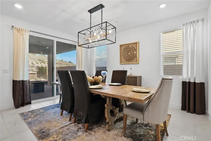 1980 Pienza Circle, Corona, California 92882