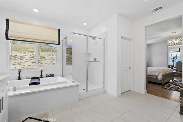 1980 Pienza Circle, Corona, California 92882