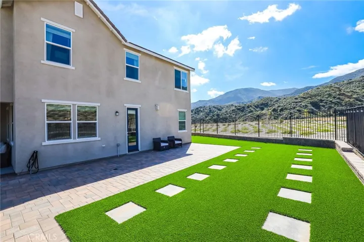 1980 Pienza Circle, Corona, California 92882
