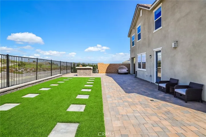 1980 Pienza Circle, Corona, California 92882