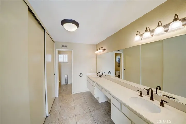 Master bathroom.