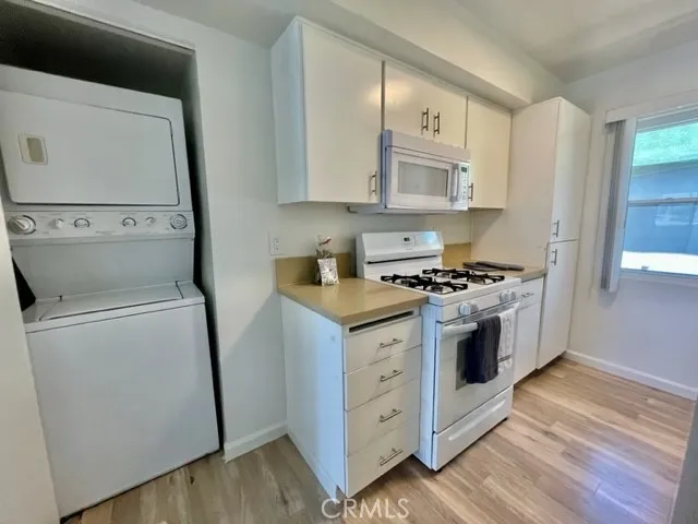44220 San Pablo Avenue 2, Palm Desert, California 92260