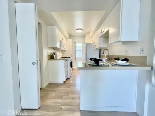 44220 San Pablo Avenue 2, Palm Desert, California 92260
