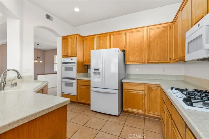 4882 Nairn Avenue, Banning, California 92220