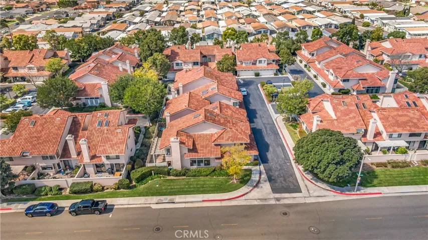 9792 Hampton Court, Fountain Valley, California 92708