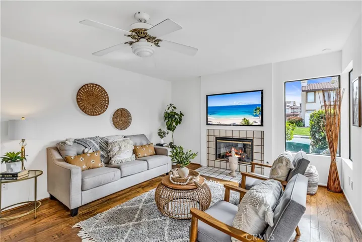 9792 Hampton Court, Fountain Valley, California 92708