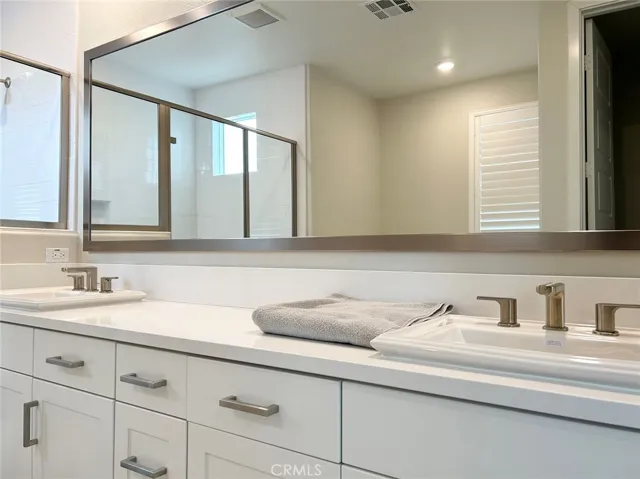 109 Chorus, Irvine, California 92618