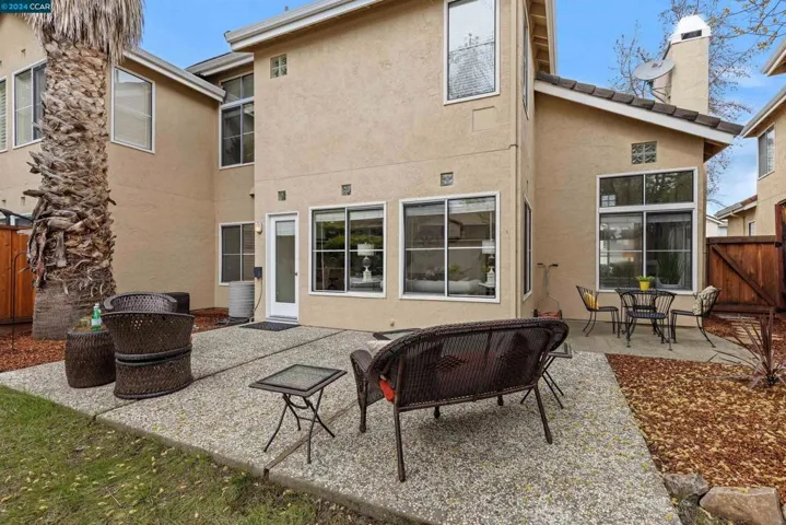 6204 Lakeview Circle, San Ramon, California 94582