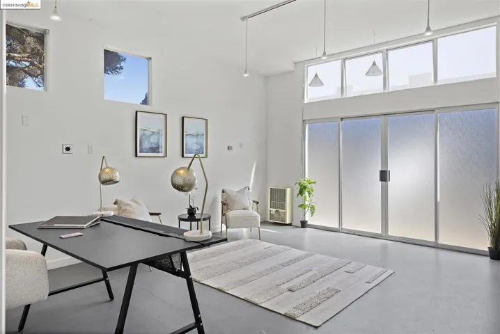 1450 4th 1, Berkeley, California 94710-1328