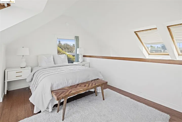 1450 4th 1, Berkeley, California 94710-1328