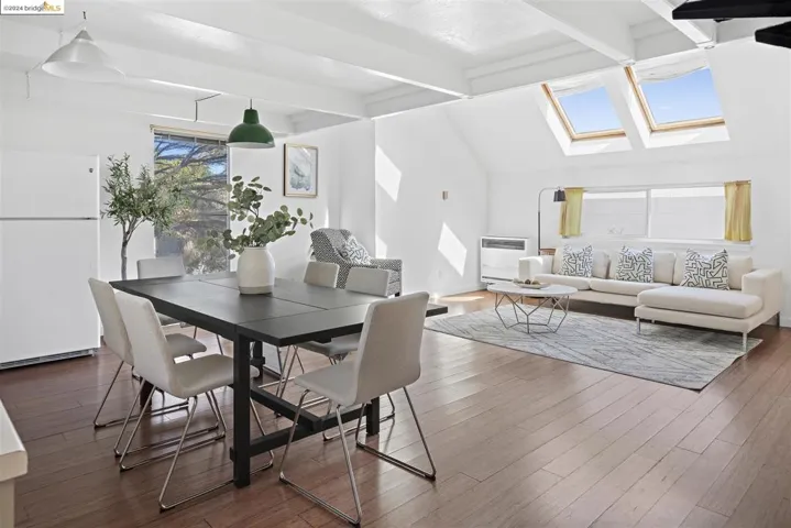 1450 4th 1, Berkeley, California 94710-1328