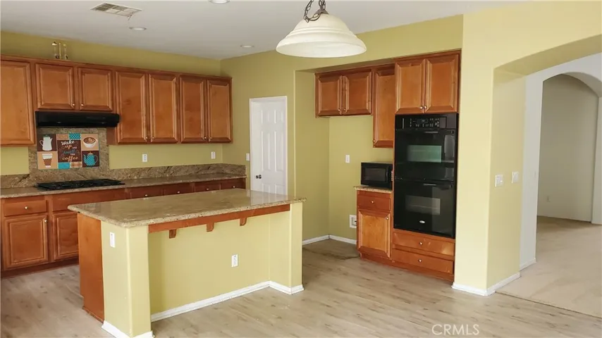 1754 Beacon Court, San Jacinto, California 92582