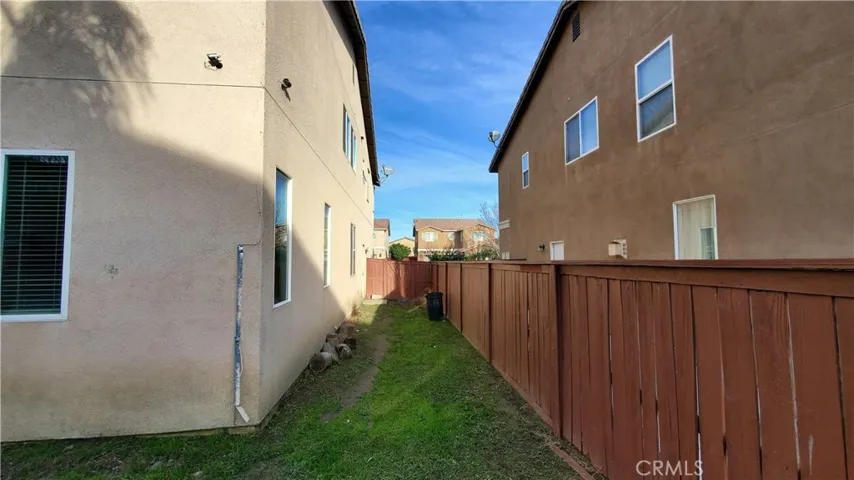 1754 Beacon Court, San Jacinto, California 92582