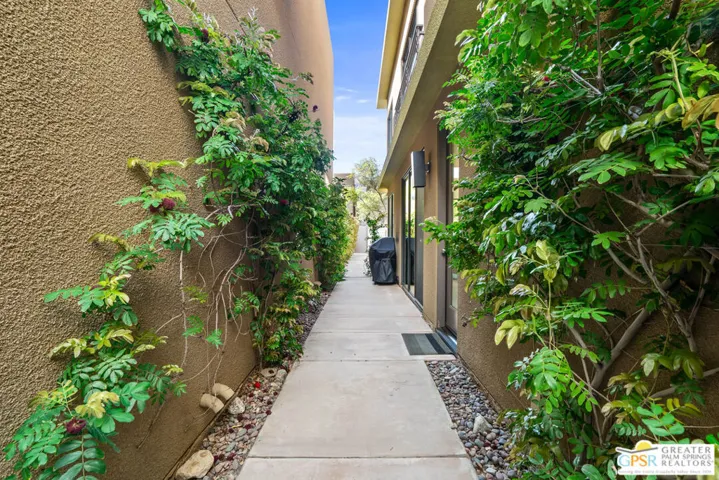 2563 Cheryl Lane, Palm Springs, California 92262