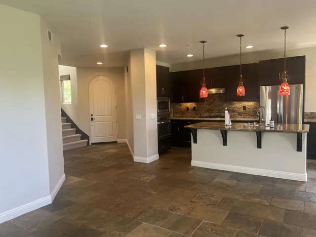 7418 Sitio Montilla, Carlsbad, California 92009