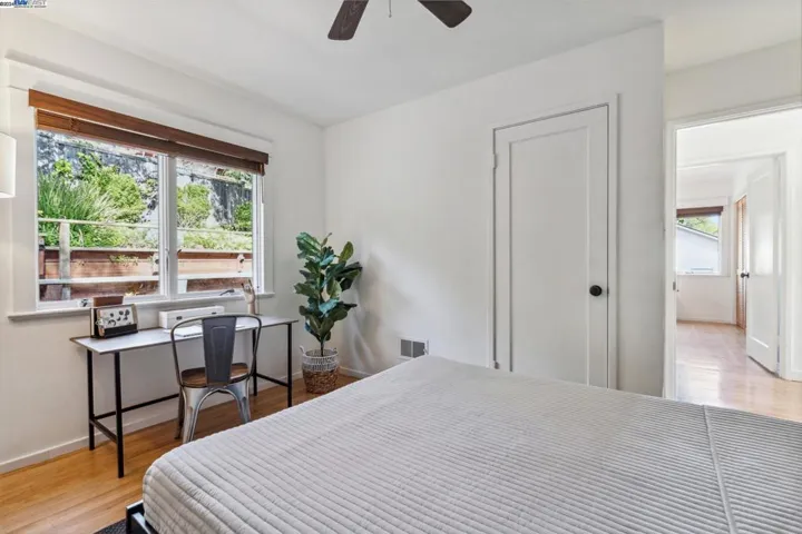 497 Clark Street, Crockett, California 94525