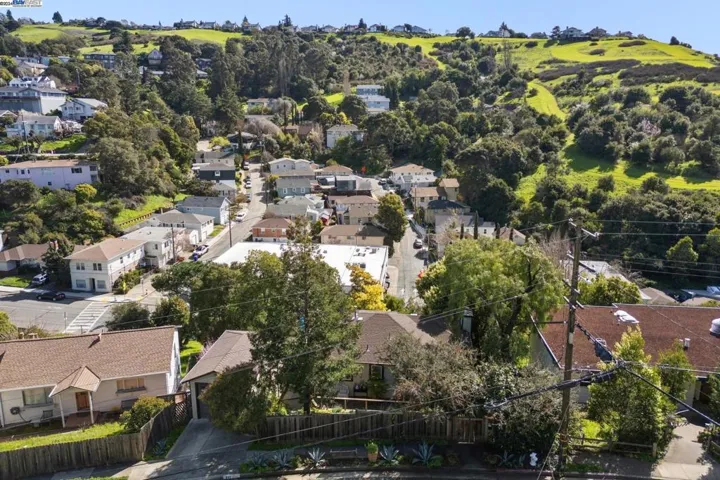 497 Clark Street, Crockett, California 94525