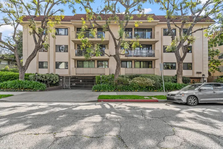 330 W California Blvd Unit 103_LA360VR-1