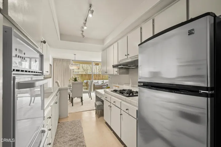 330 W California Blvd Unit 103_LA360VR-1
