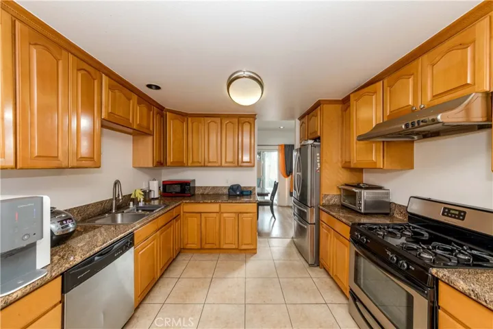 3555 W Ball Road, Anaheim, California 92804