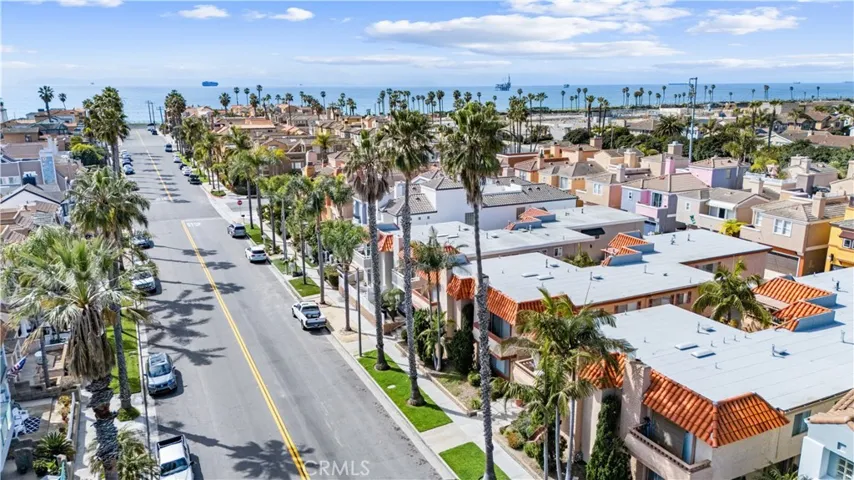 317 22nd Street, Huntington Beach, California 92648