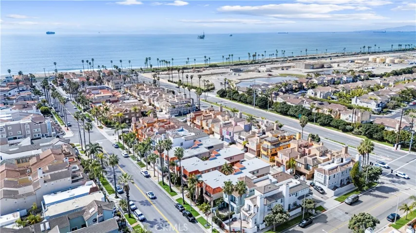 317 22nd Street, Huntington Beach, California 92648