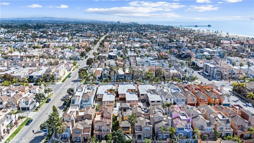 317 22nd Street, Huntington Beach, California 92648