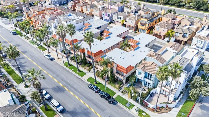 317 22nd Street, Huntington Beach, California 92648