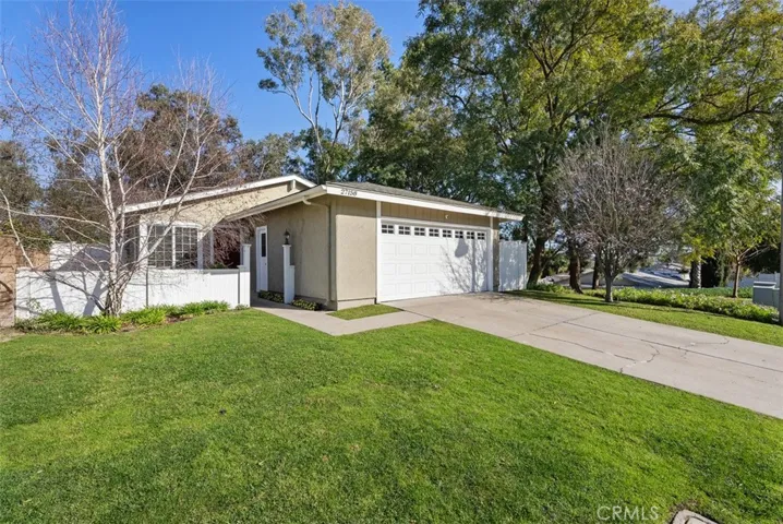 27158 Ayamonte, Mission Viejo, California 92692