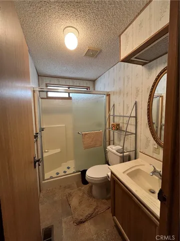 Hall Bathroom