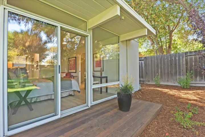 3401 Kenneth Drive, Palo Alto, California 94303