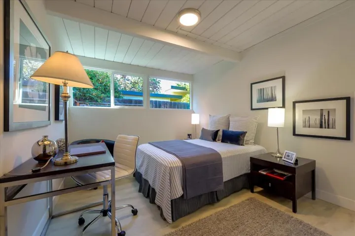 3401 Kenneth Drive, Palo Alto, California 94303