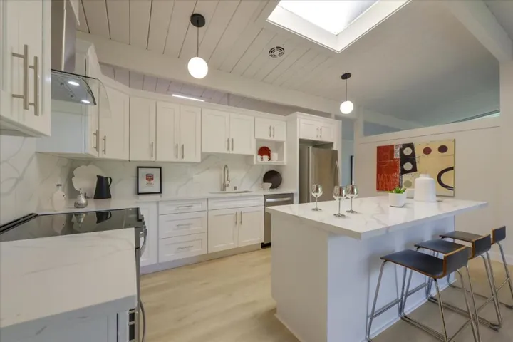 3401 Kenneth Drive, Palo Alto, California 94303