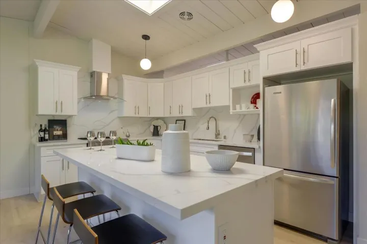 3401 Kenneth Drive, Palo Alto, California 94303