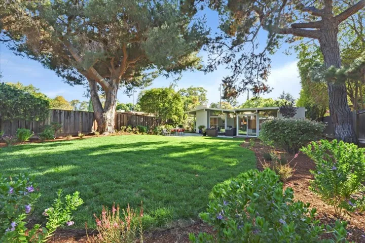 3401 Kenneth Drive, Palo Alto, California 94303