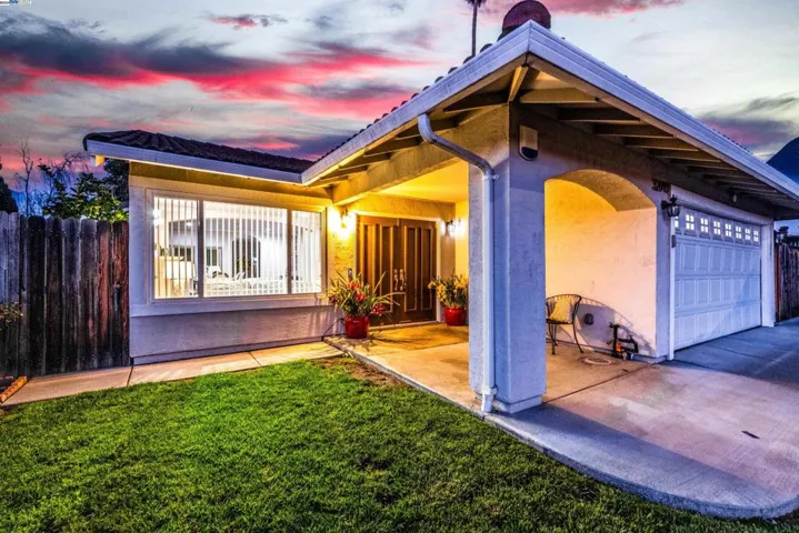 32840 Bucks Lake Ln, Fremont, California 94555