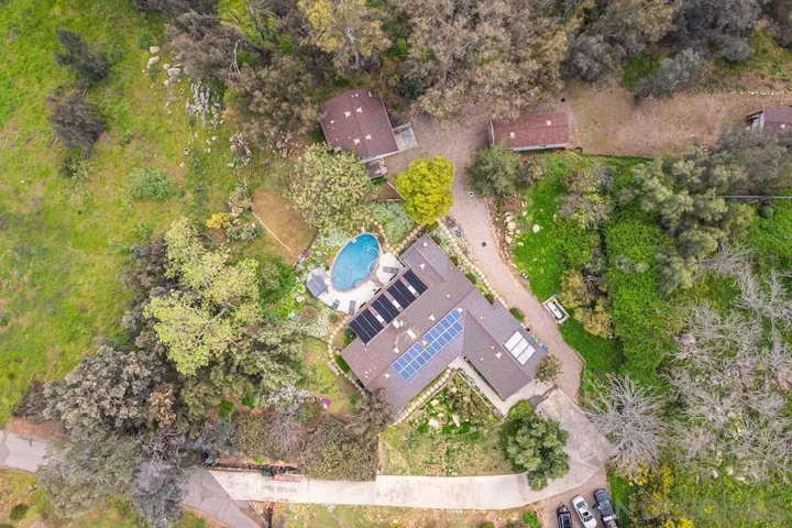 12443 Lemon Crest Dr, Lakeside, California 92040