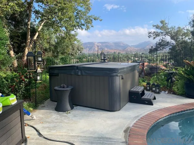 12443 Lemon Crest Dr, Lakeside, California 92040