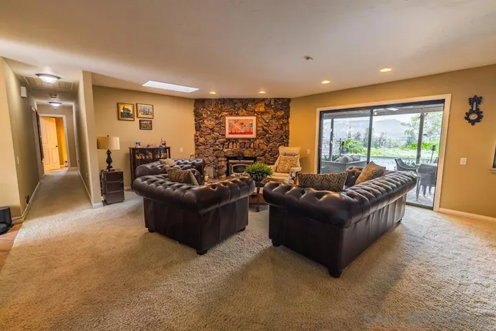 12443 Lemon Crest Dr, Lakeside, California 92040