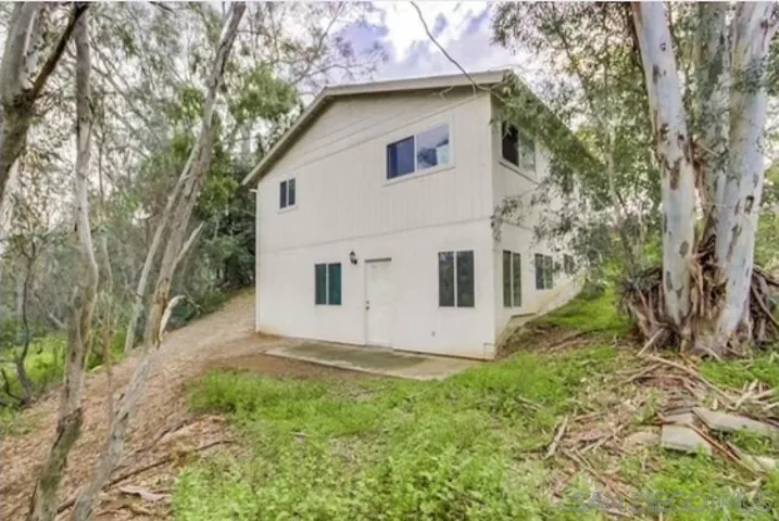 12443 Lemon Crest Dr, Lakeside, California 92040