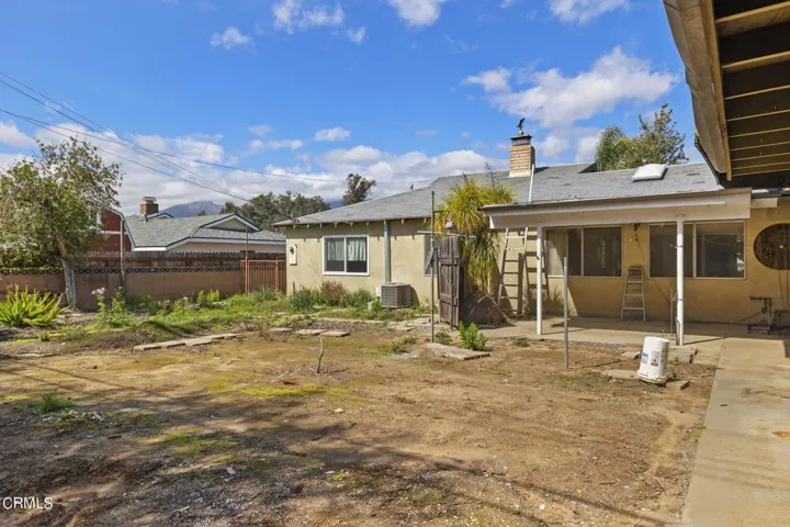 31-web-or-mls-UpmarketMedia-1188Bon-87