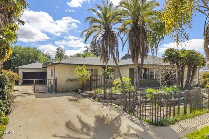 3-web-or-mls-UpmarketMedia-1188Bon-107